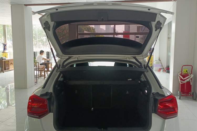 Used Audi Q2L 2020 35 TFSI Ambition Dynamic Edition Trunk