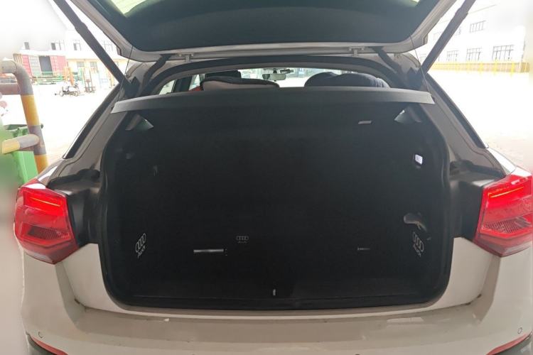 Used Audi Q2L 2020 35 TFSI Ambition Dynamic Edition Trunk