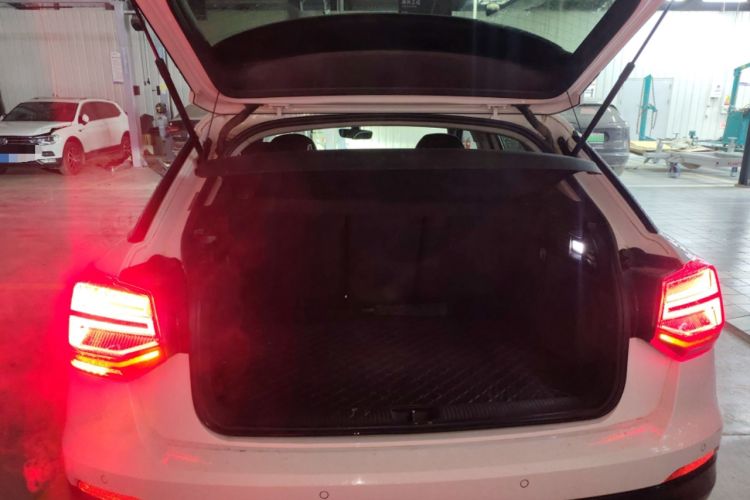 Used Audi Q2L 2020 35 TFSI Ambition Dynamic Edition Trunk