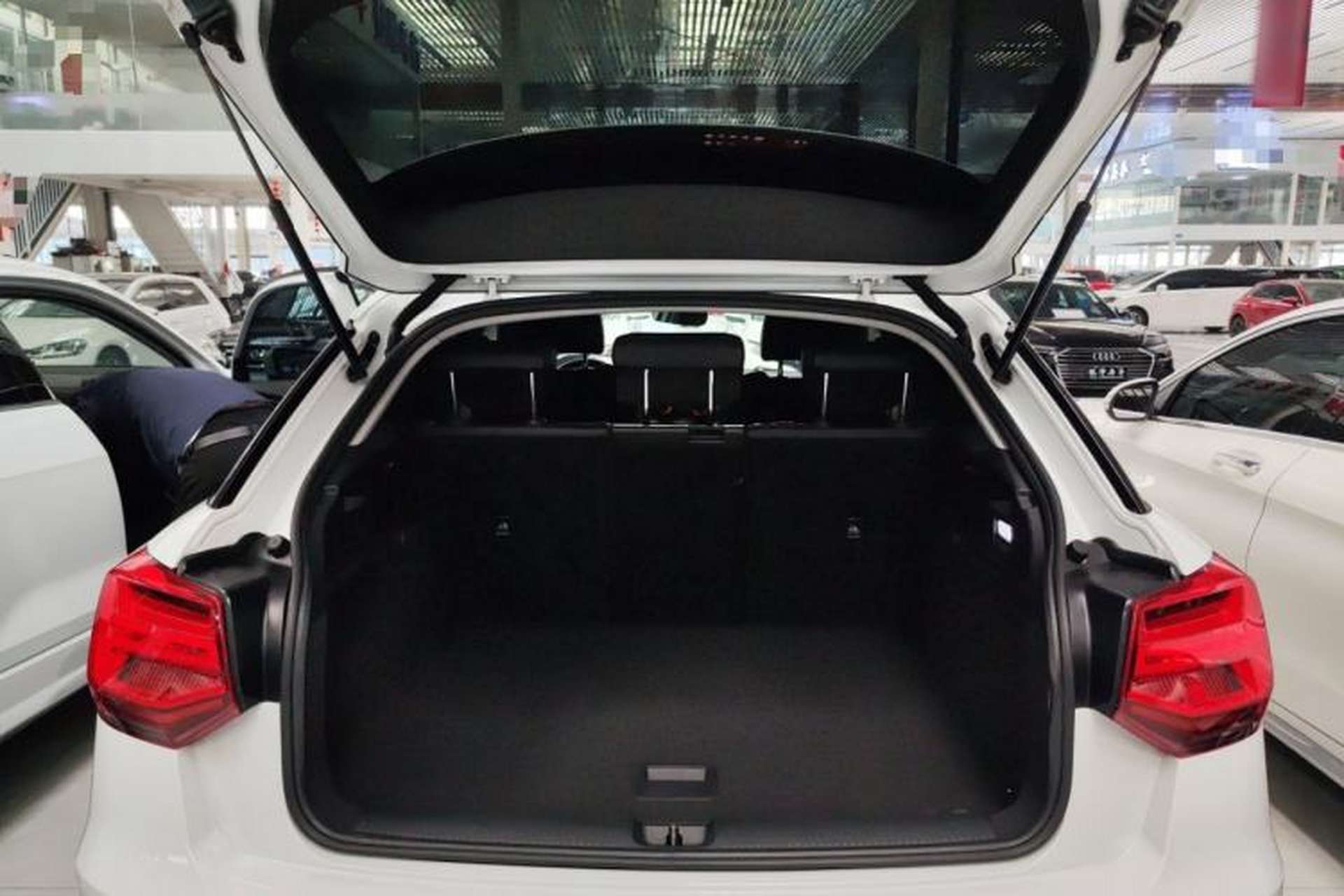 Used Audi Q2L 2020 35 TFSI Fashion Dynamic Model Trunk