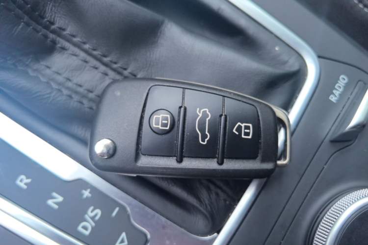 Used Audi Q2L 2020 35 TFSI Ambition Dynamic Edition Vehicle Key