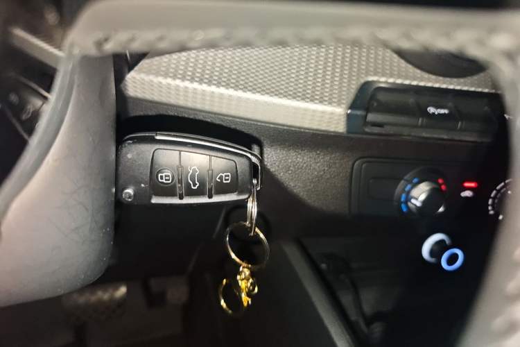 Used Audi Q2L 2020 35 TFSI Ambition Dynamic Edition Vehicle Key