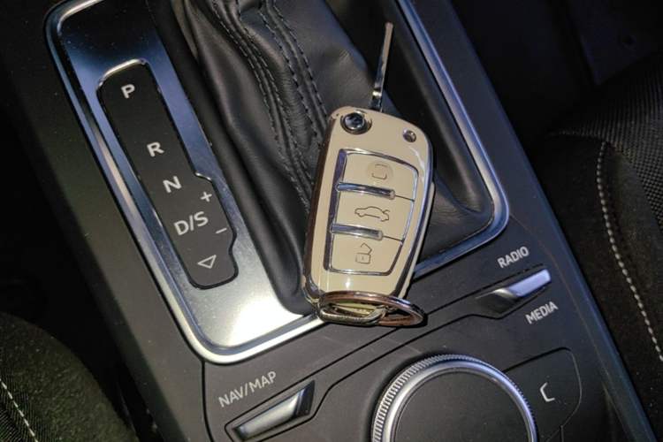 Used Audi Q2L 2020 35 TFSI Ambition Dynamic Edition Vehicle Key