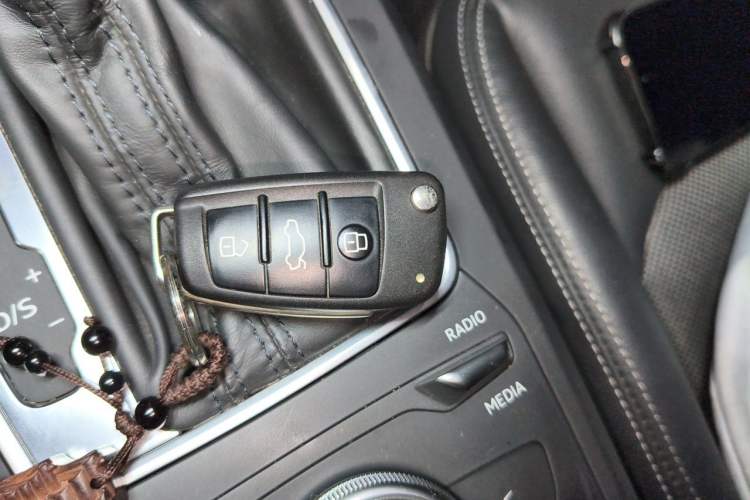 Used Audi Q2L 2020 35 TFSI Fashion Dynamic Model Vehicle Key