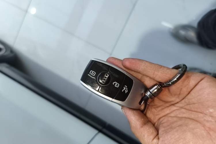 Used Audi Q2L 2020 35 TFSI Fashion Dynamic Model Vehicle Key