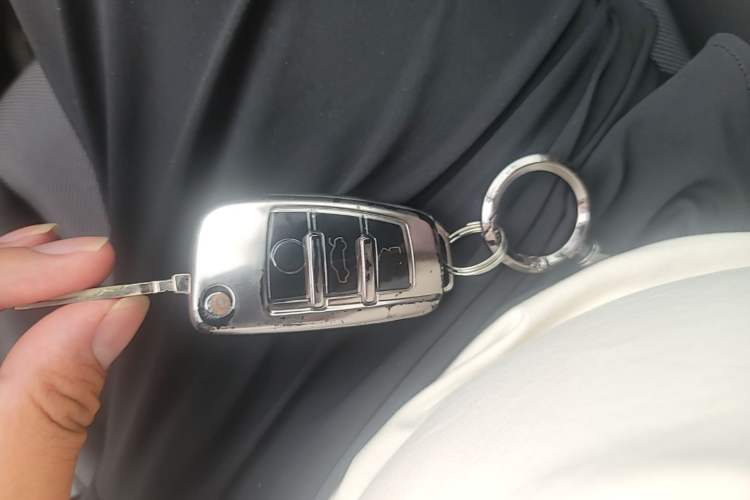 Used Audi Q2L 2020 35 TFSI Ambition Dynamic Edition Vehicle Key
