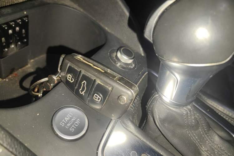 Used Audi Q2L 2020 35 TFSI Luxury Dynamic Edition Vehicle Key