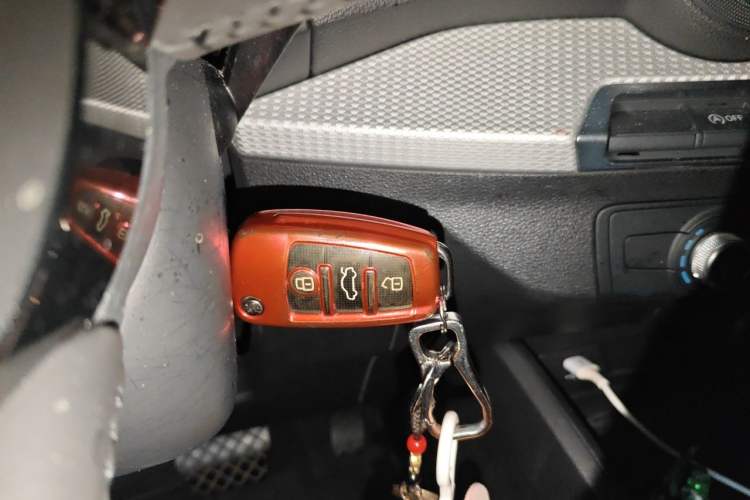 Used Audi Q2L 2020 35 TFSI Ambition Dynamic Edition Vehicle Key