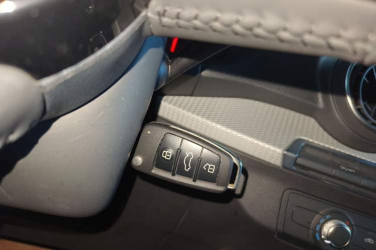 Used Audi Q2L 2020 35 TFSI Ambition Dynamic Edition Vehicle Key