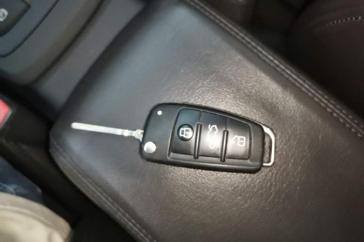 Used Audi Q2L 2020 35 TFSI Ambition Dynamic Edition Vehicle Key