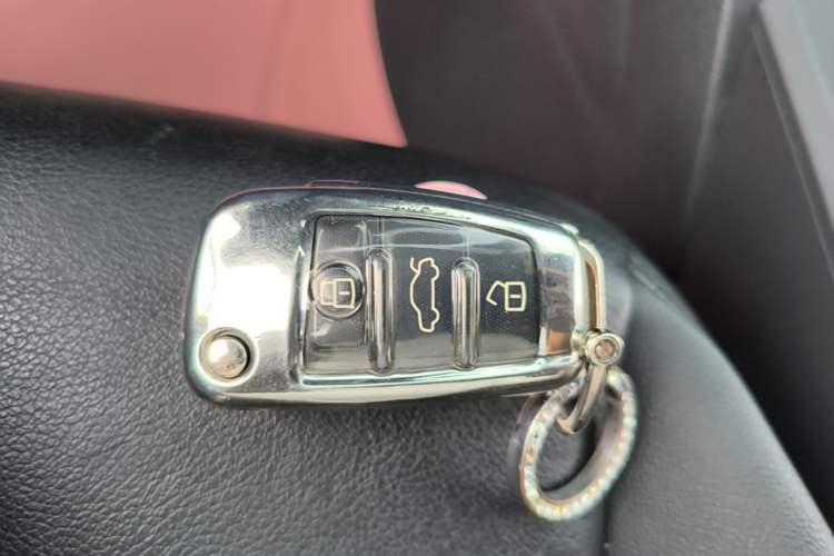 Used Audi Q2L 2020 35 TFSI Ambition Dynamic Edition Vehicle Key
