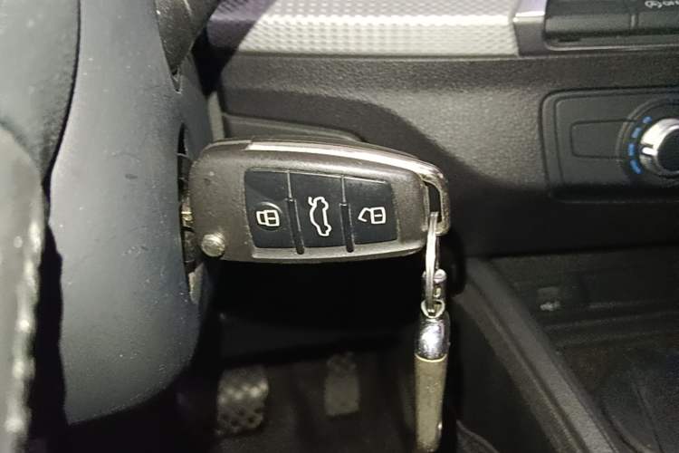Used Audi Q2L 2020 35 TFSI Ambition Dynamic Edition Vehicle Key