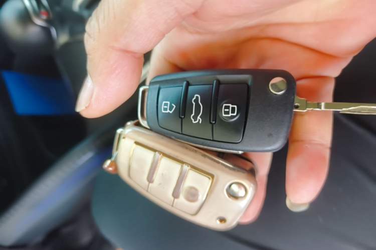 Used Audi Q2L 2020 35 TFSI Fashionable and Elegant Model Vehicle Key