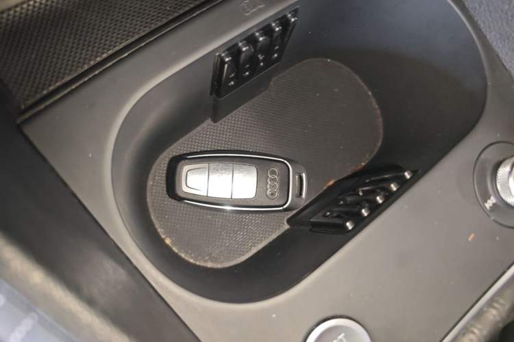 Used Audi Q2L 2020 35 TFSI Fashion Dynamic Model Vehicle Key
