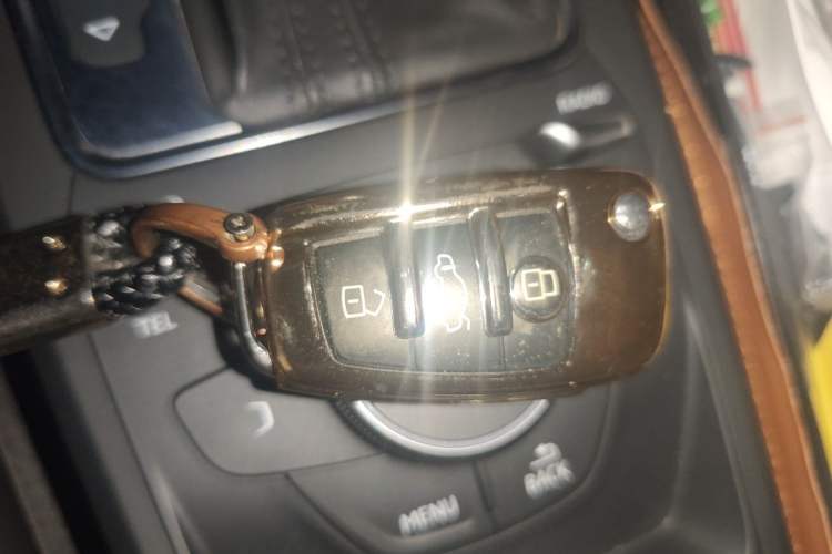 Used Audi Q2L 2020 35 TFSI Fashion Dynamic Model Vehicle Key