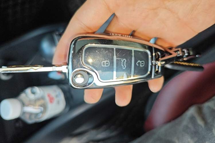 Used Audi Q2L 2020 35 TFSI Ambition Dynamic Edition Vehicle Key