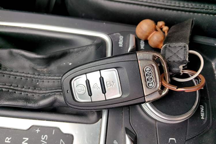 Used Audi Q2L 2020 35 TFSI Ambition Dynamic Edition Vehicle Key