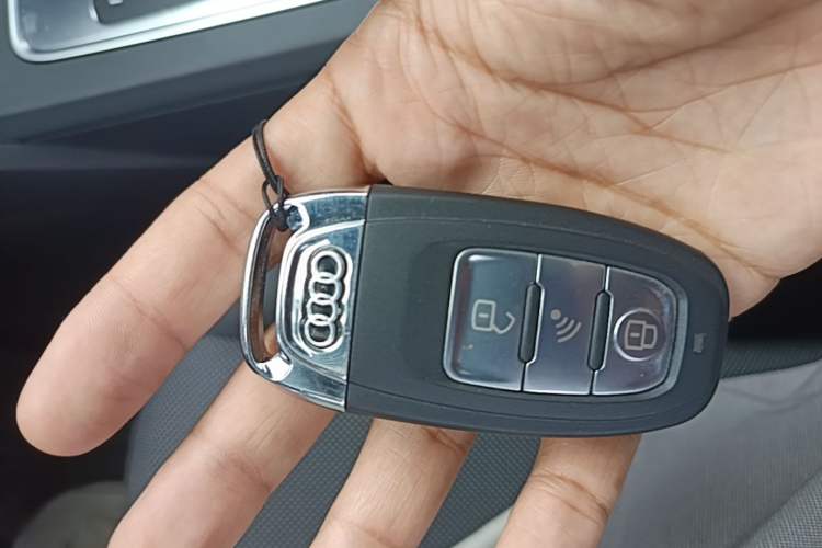 Used Audi Q2L 2020 35 TFSI Ambition Dynamic Edition Vehicle Key