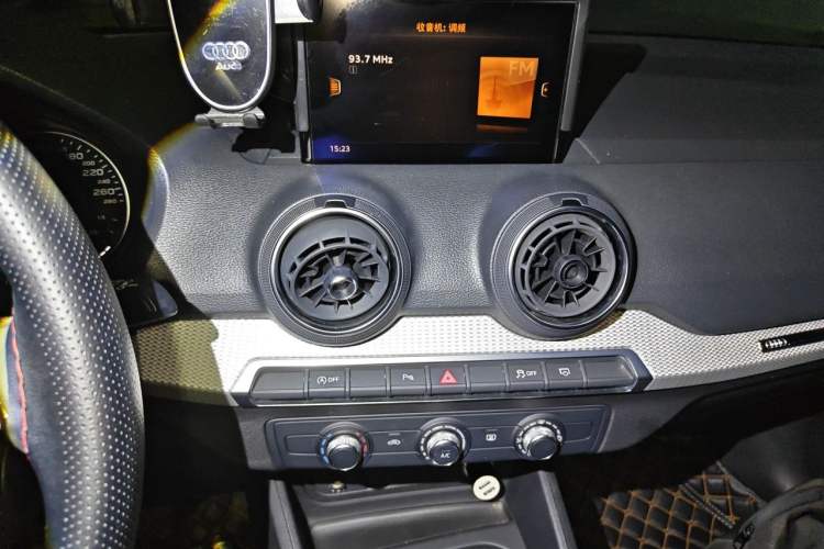Used Audi Q2L 2020 35 TFSI Ambition Dynamic Edition Audio And AC Panel