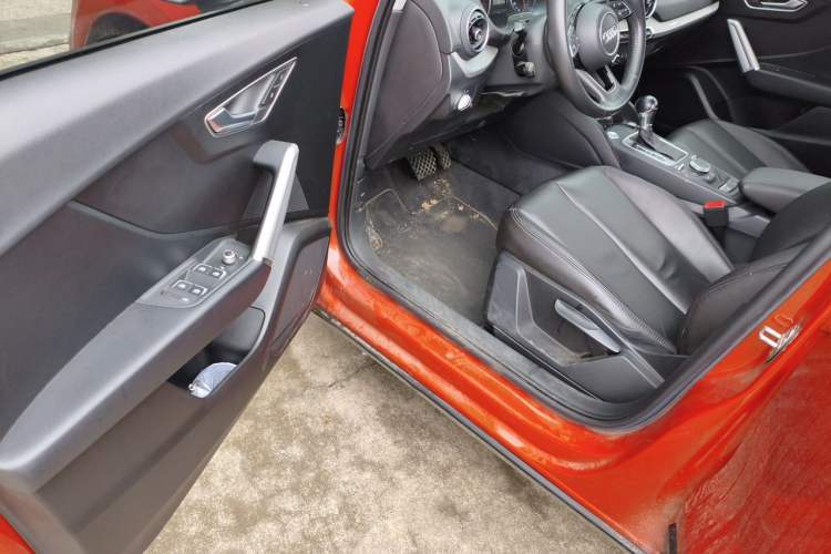 Used Audi Q2L 2020 35 TFSI Ambition Dynamic Edition Driver Seat