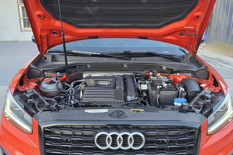 Used Audi Q2L 2020 35 TFSI Fashion Dynamic Model Engine Bay