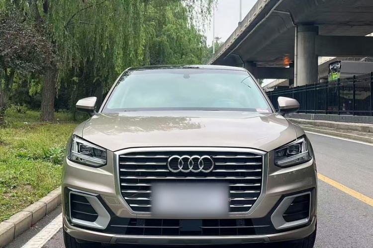 Used Audi Q2L 2020 35 TFSI Fashionable and Elegant Model Exterior 1
