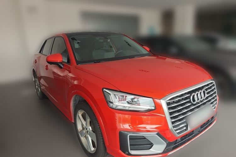 Used Audi Q2L 2020 35 TFSI Fashionable and Elegant Model Front Right 45 Deg