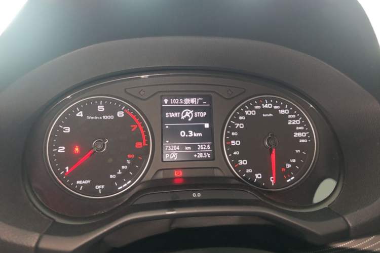 Used Audi Q2L 2020 35 TFSI Fashionable and Elegant Model Instrument Cluster
