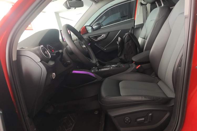 Used Audi Q2L 2020 35 TFSI Fashionable and Elegant Model Left Front Seat