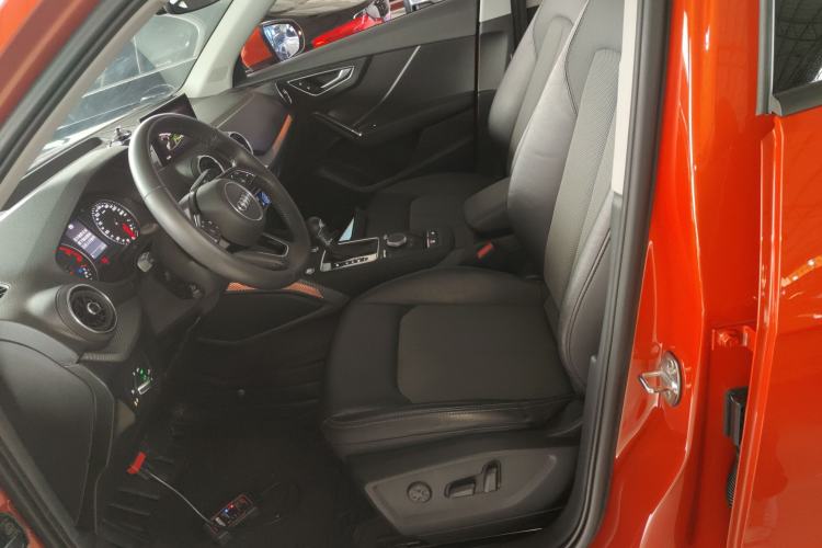 Used Audi Q2L 2020 35 TFSI Fashionable and Elegant Model Left Front Seat