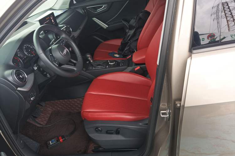 Used Audi Q2L 2020 35 TFSI Ambition Dynamic Edition Left Front Seat