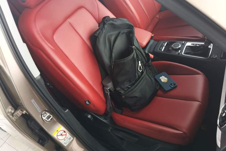 Used Audi Q2L 2020 35 TFSI Ambition Dynamic Edition Right Front Seat