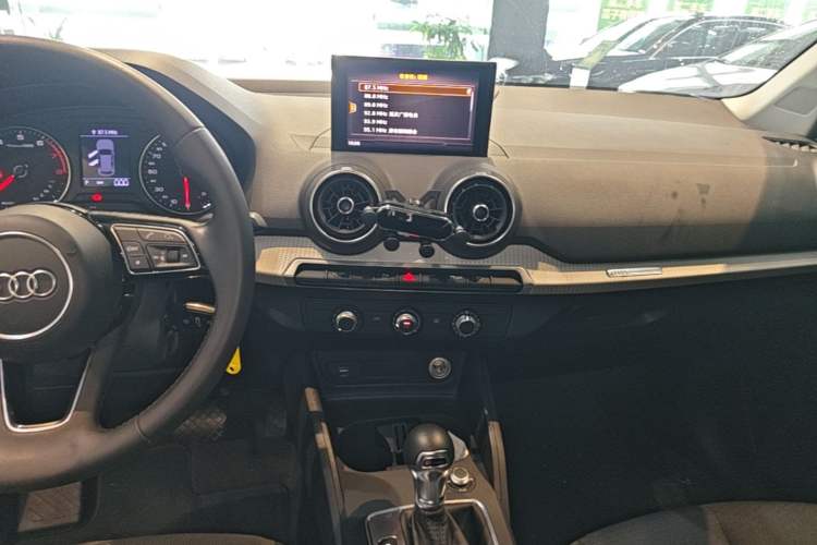 Used Audi Q2L 2021 35 TFSI Progressive Dynamic Edition Audio And AC Panel