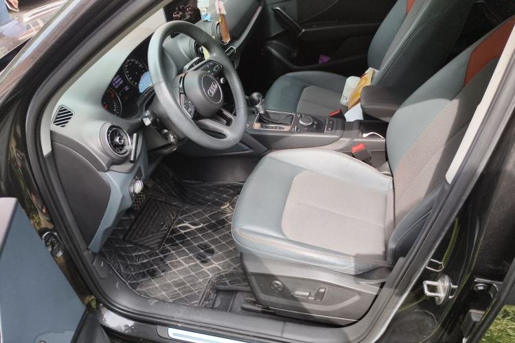 Used Audi Q2L 2021 35 TFSI Fashionable and Elegant Model Driver Seat