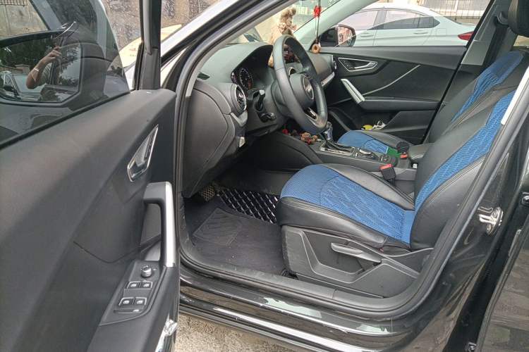 Used Audi Q2L 2021 35 TFSI Progressive Dynamic Edition Driver Seat