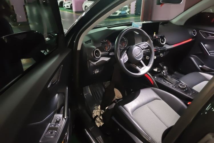 Used Audi Q2L 2021 35 TFSI Fashionable and Elegant Model Driver Seat