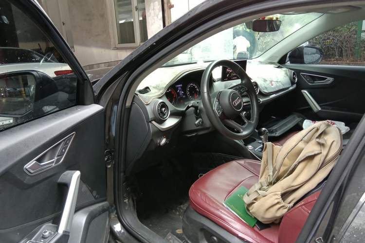 Used Audi Q2L 2021 35 TFSI Progressive Dynamic Edition Driver Seat