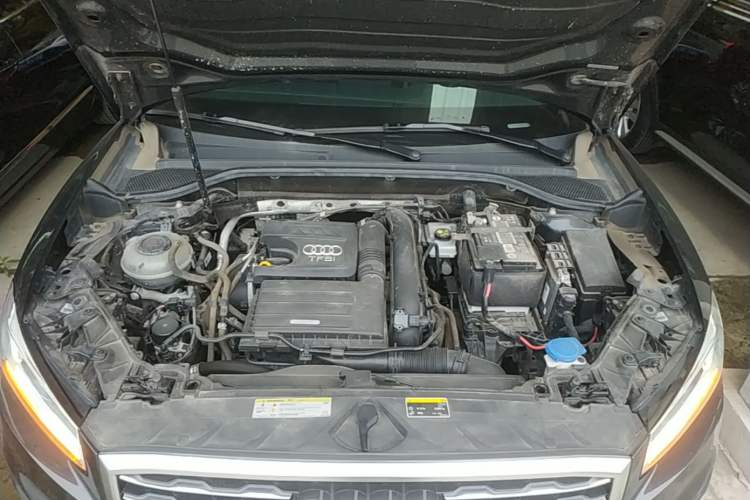Used Audi Q2L 2021 35 TFSI Fashionable and Elegant Model Engine Bay