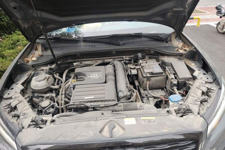 Used Audi Q2L 2021 35 TFSI Progressive Dynamic Edition Engine Bay