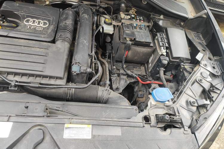 Used Audi Q2L 2021 35 TFSI Fashion Dynamic Model Engine Bay Left