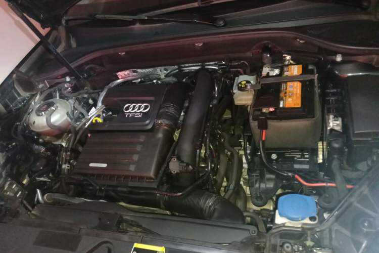 Used Audi Q2L 2021 35 TFSI Fashion Dynamic Model Engine Bay