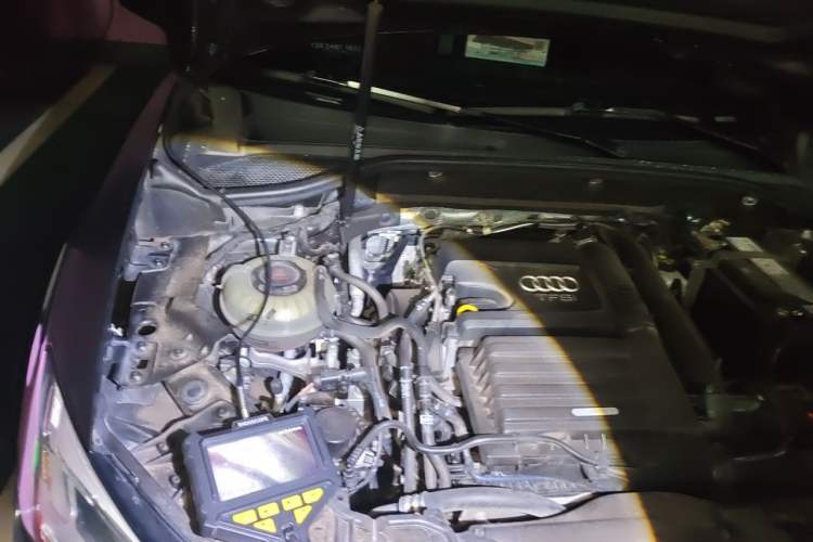 Used Audi Q2L 2021 35 TFSI Fashionable and Elegant Model Engine Bay Right
