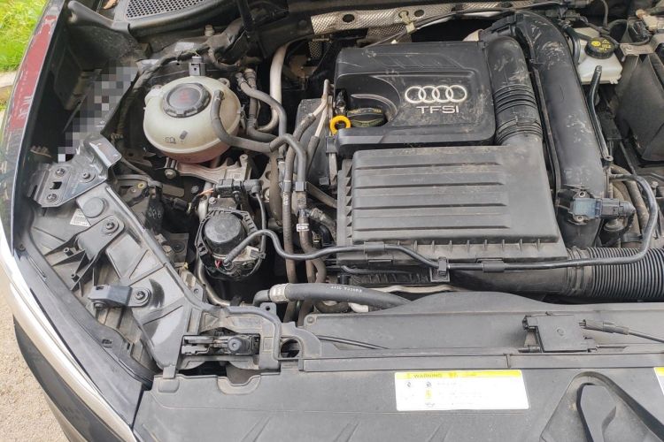 Used Audi Q2L 2021 35 TFSI Fashion Dynamic Model Engine Bay Right