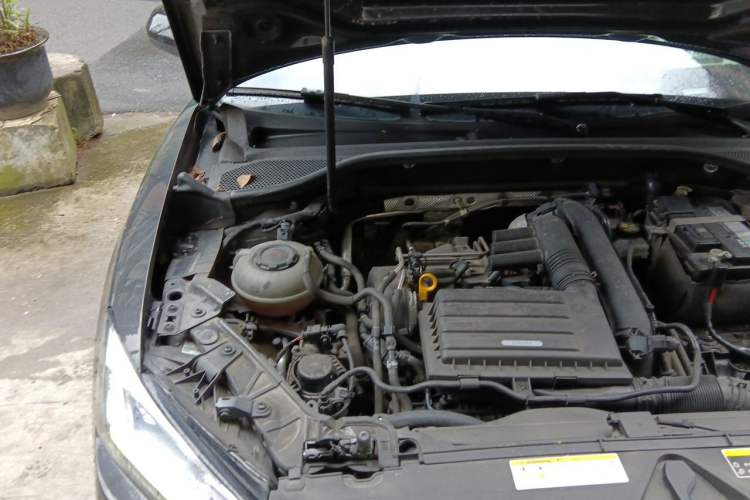 Used Audi Q2L 2021 35 TFSI Progressive Dynamic Edition Engine Bay Right
