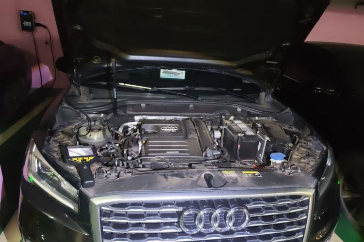 Used Audi Q2L 2021 35 TFSI Fashionable and Elegant Model Engine Bay