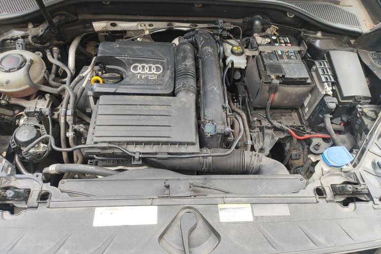 Used Audi Q2L 2021 35 TFSI Fashion Dynamic Model Engine Bay