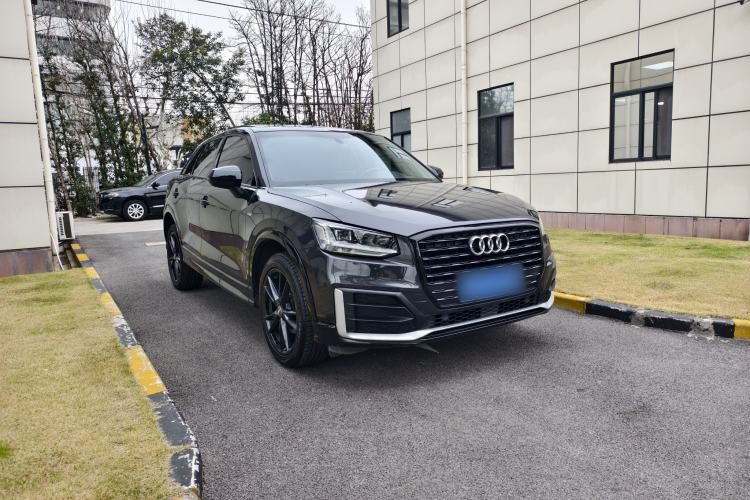 Used Audi Q2L 2021 35 TFSI Progressive Dynamic Edition Exterior 2