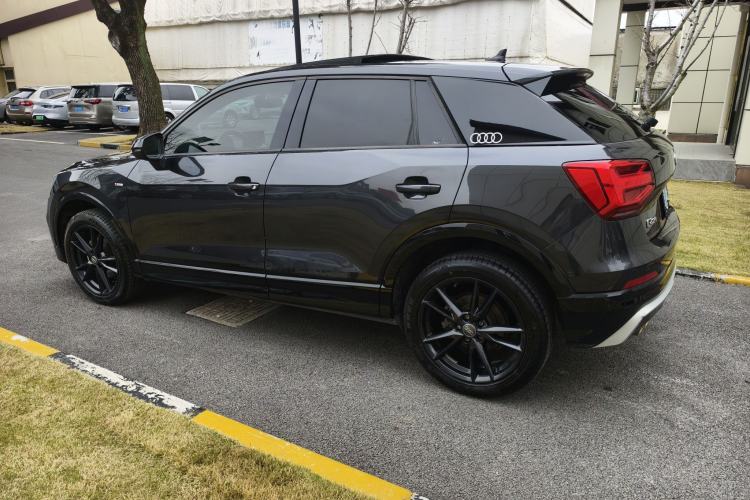 Used Audi Q2L 2021 35 TFSI Progressive Dynamic Edition Exterior 6