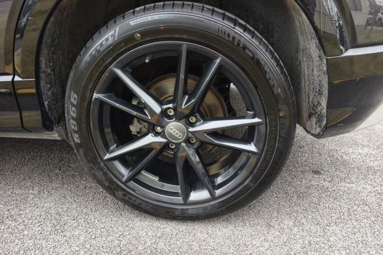 Used Audi Q2L 2021 35 TFSI Progressive Dynamic Edition Exterior 7