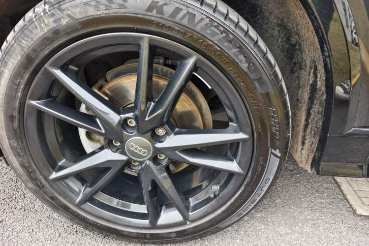 Used Audi Q2L 2021 35 TFSI Progressive Dynamic Edition Exterior 8